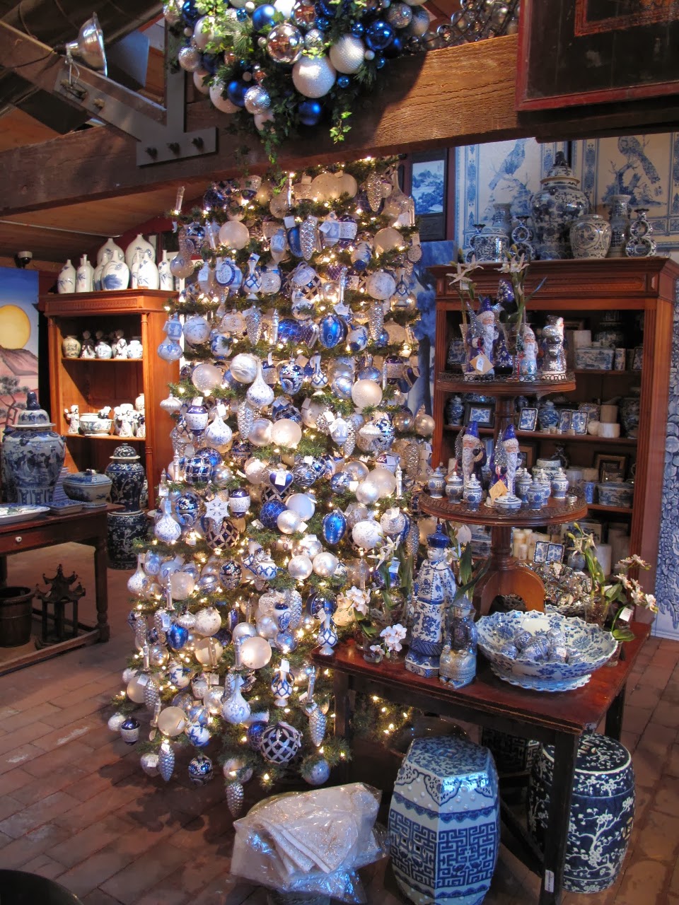 Holiday Chinoiserie Tree Hook Pillow