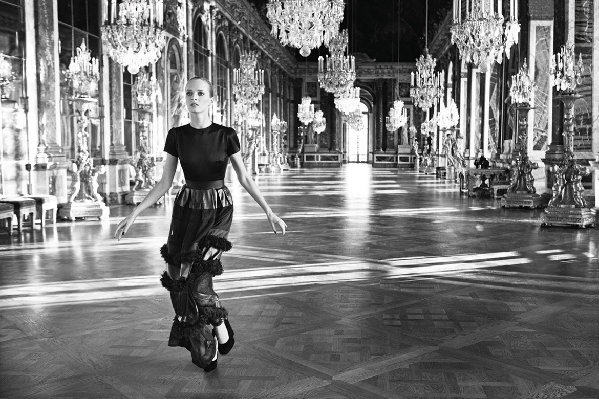 Dior: The Legendary Images