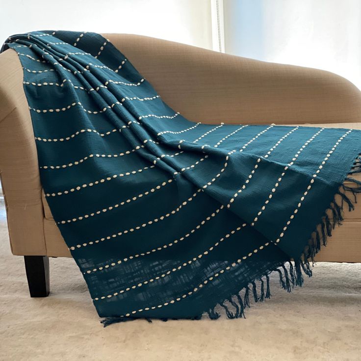 Hand Loomed Throw, Green & Cream