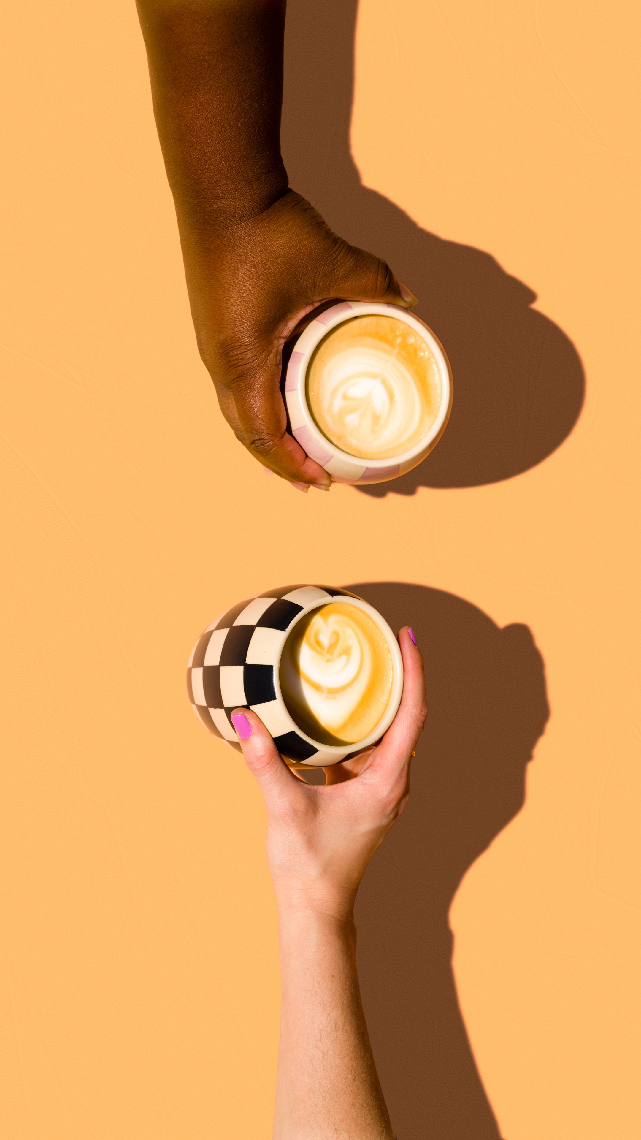 Check Mate 11 oz Candle