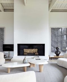 Cascades of grey-distressed painted, wooden beads drape gracefully in layers over a rattan-wrapped circular frame. The Lorelei brings a serene look to a living room, breakfast nook or vaulted ceiling.