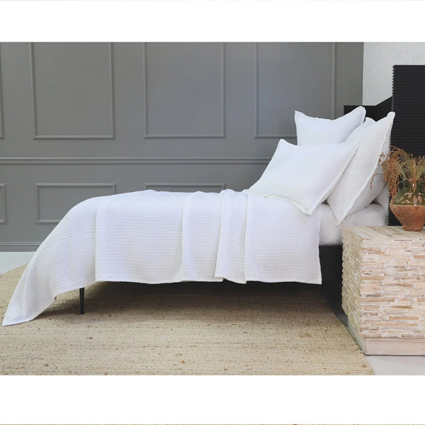 Chatham Matelasse Bedding-White