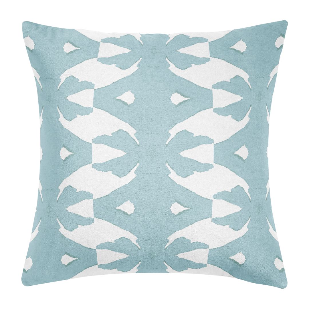 Laura Pillow Piped 22"x22"
