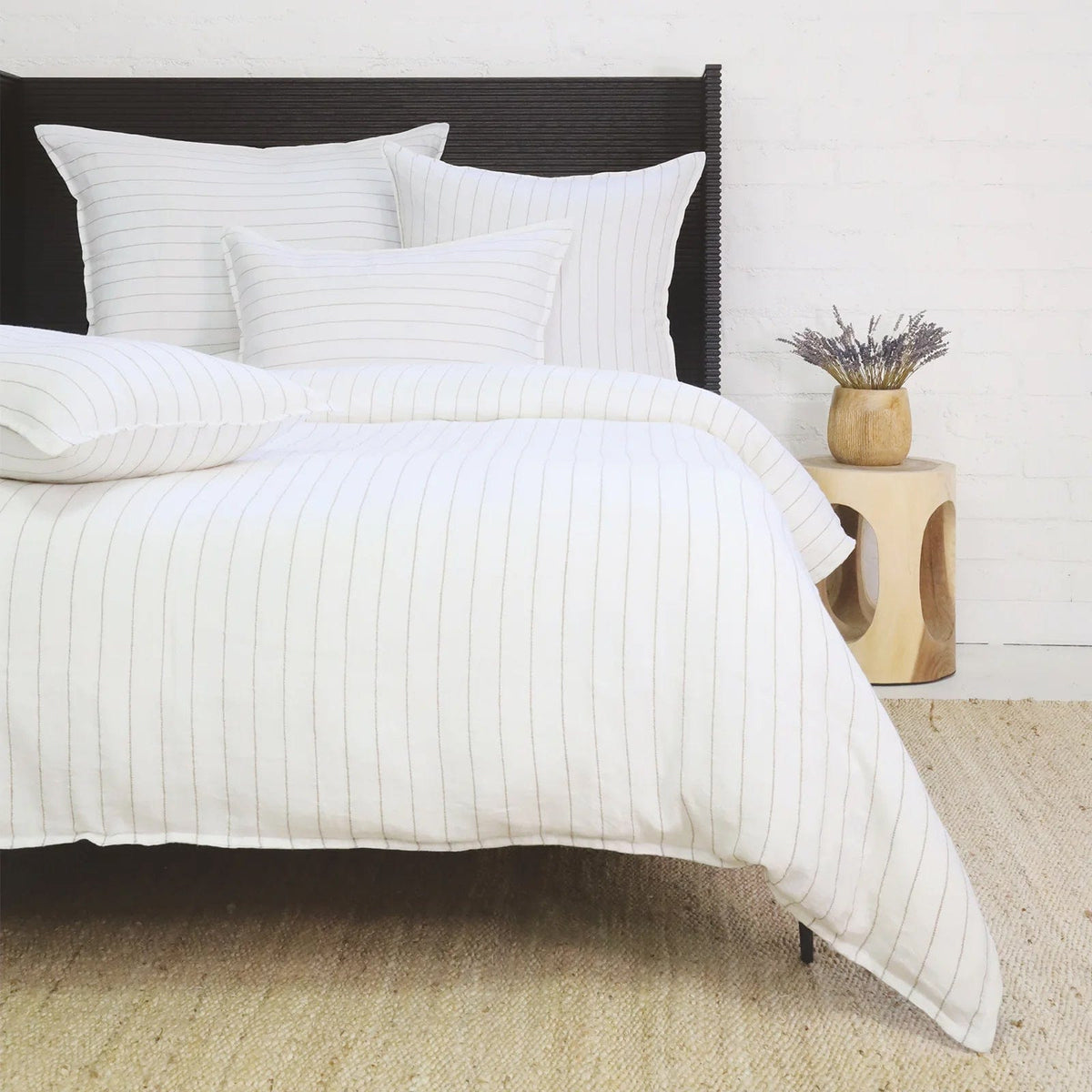 Blake Bedding - White/Natural